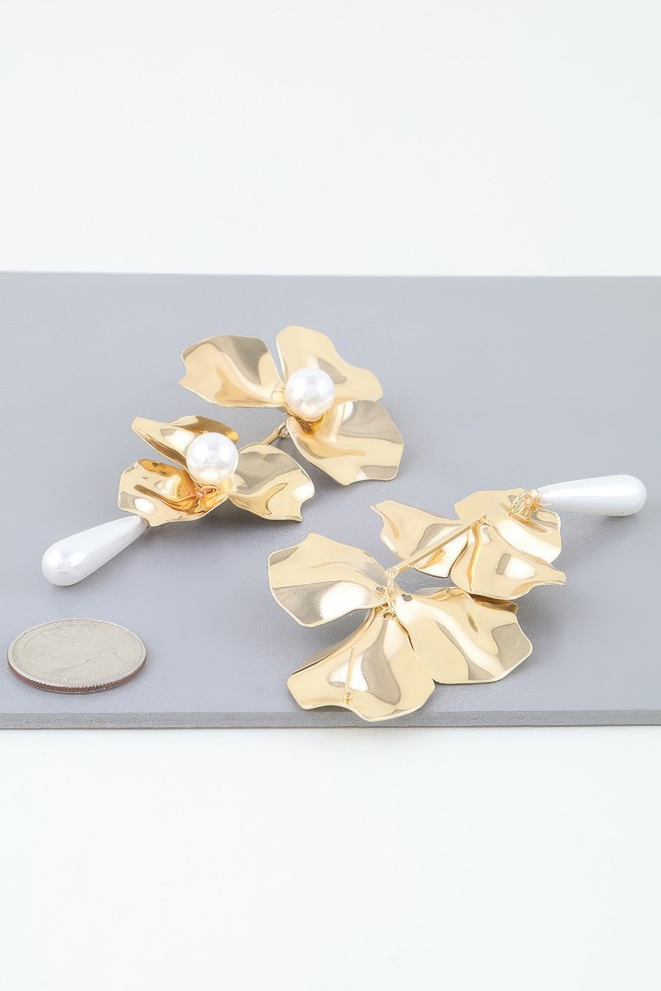 Shiny Pearled Flower Drop Earrings