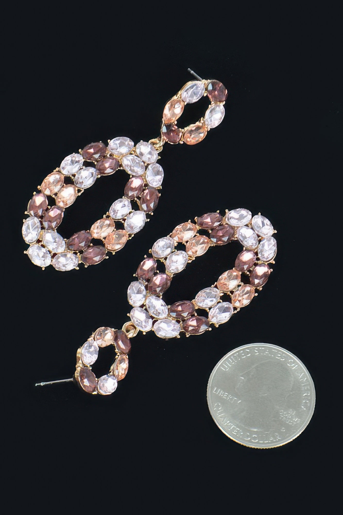 Rhinestone Oval Daggle Earring