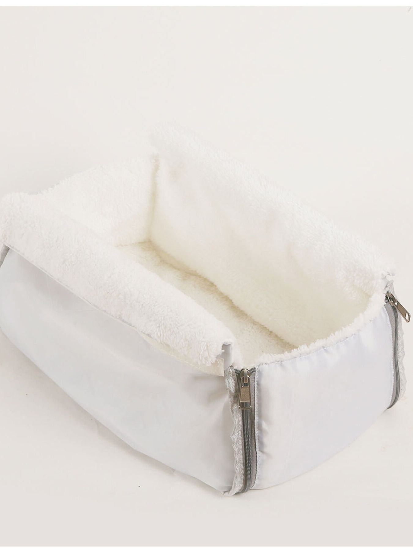 Comfortable & Breathable Pet Carrier Bag - Loving It Shop