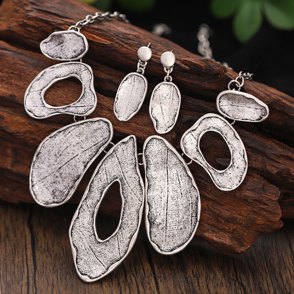 Alloy Geometric Irregular Oval Colorful Oil Necklace Hollow Design Women&