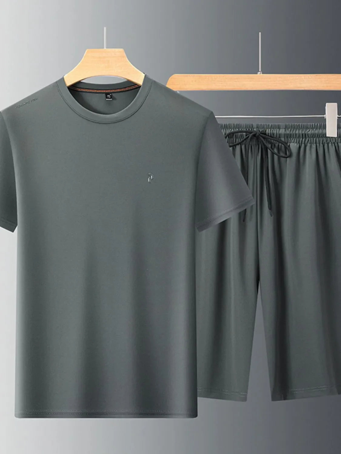 Men's Plus Size Round Neck Short Sleeve Top and Shorts Set