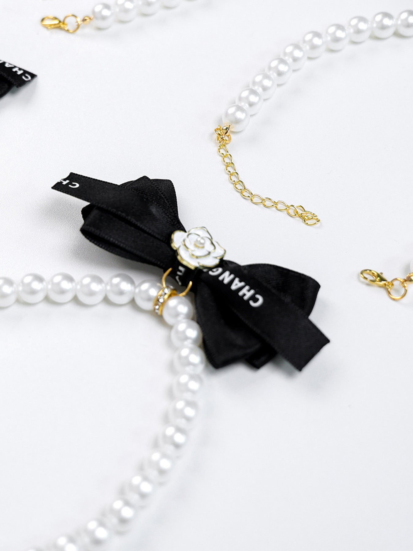 Pearl Bowknot Pet Necklace - Loving It Shop