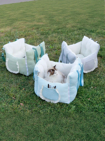 Comfortable &amp; Secure Pet Car Seat Carrier