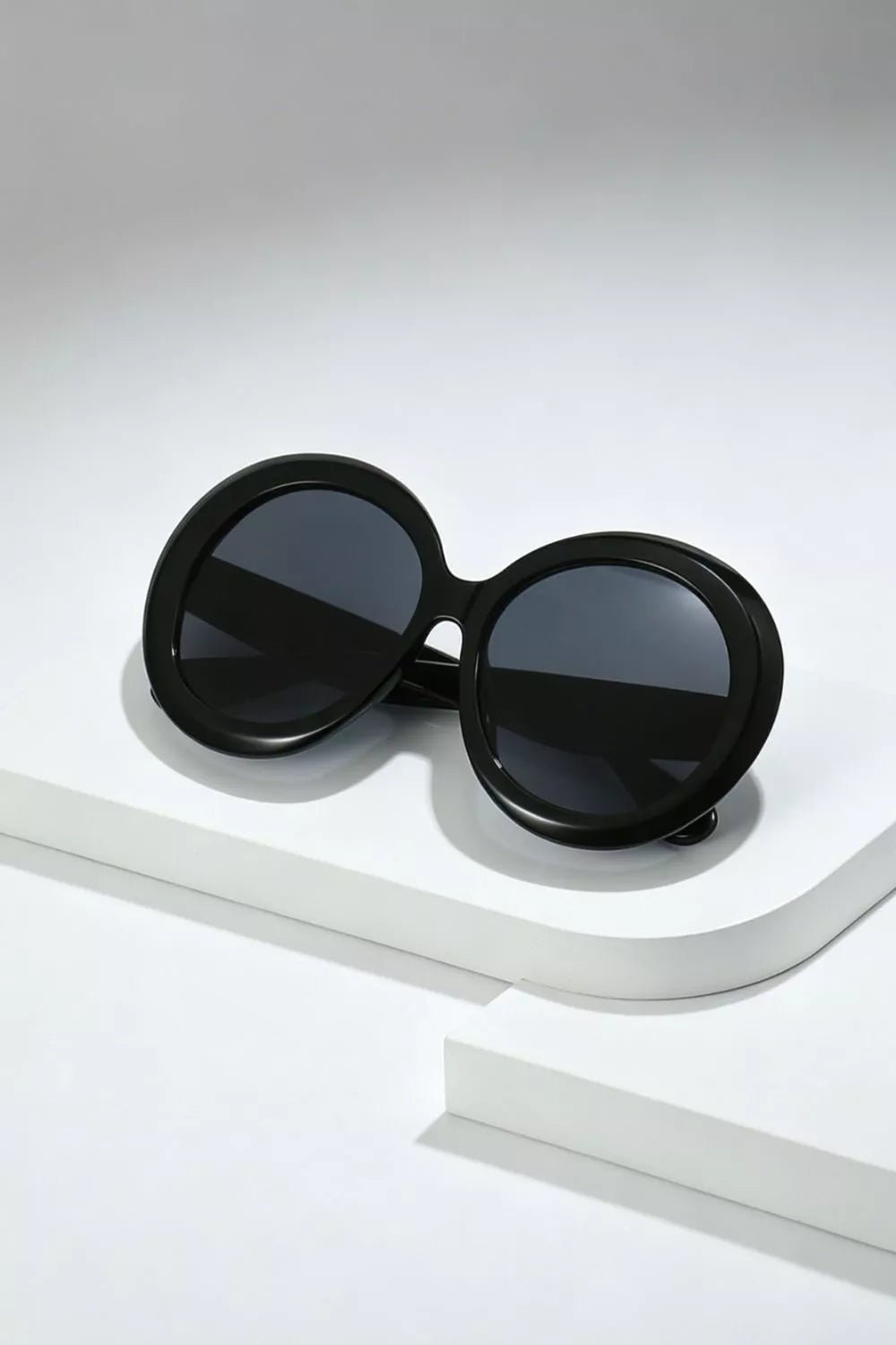 Oversized Round Frame Fashion Sunglasses - Loving It Shop