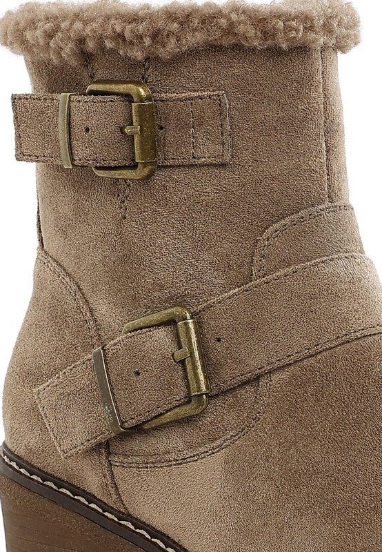 Big horn Faux Fur Harness Boots