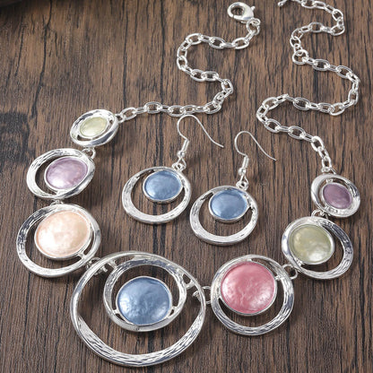 Retro Oil-dropped Hollow Round Earrings Women&