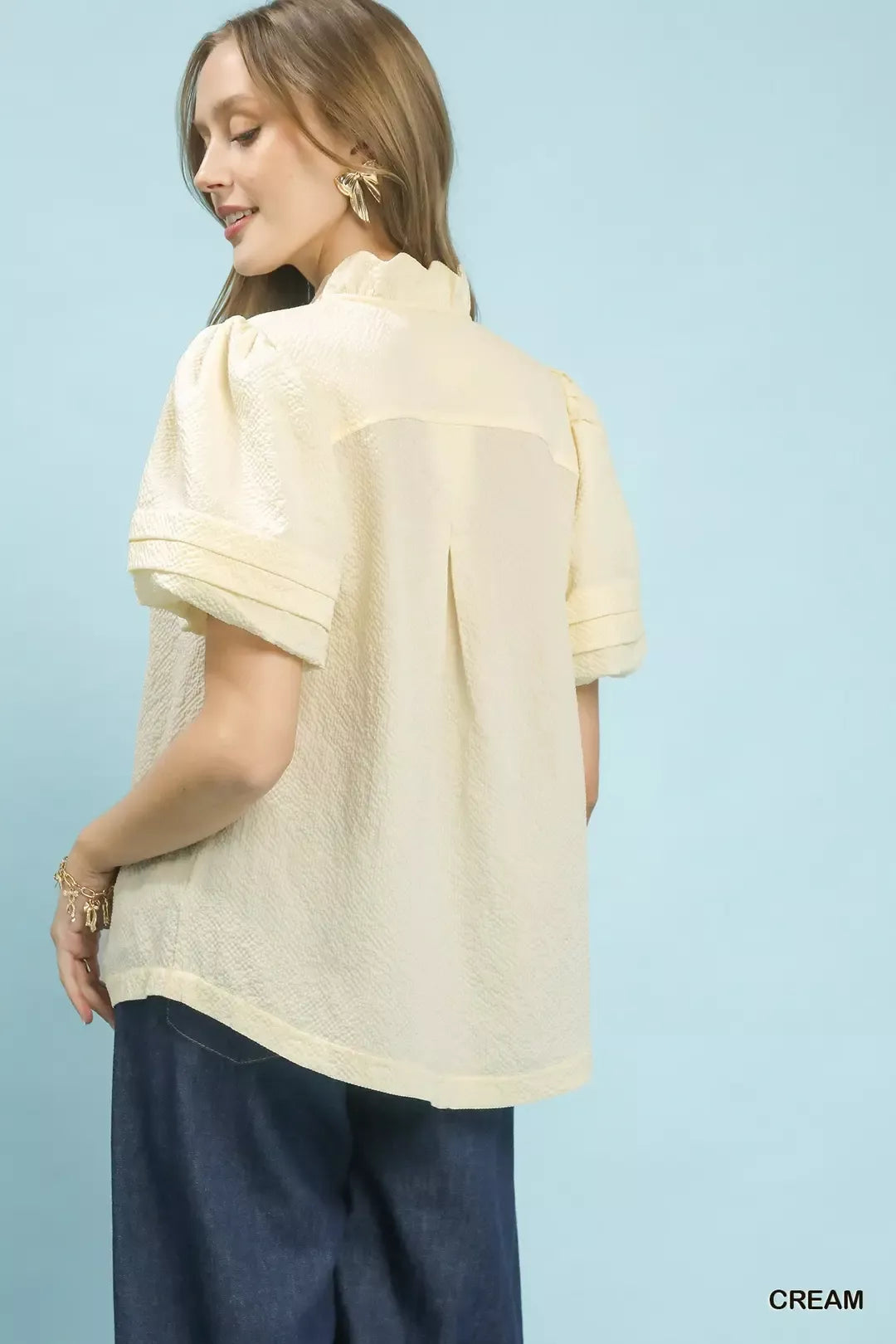 Umgee Textured Scallop Trim Puff Sleeve Blouse