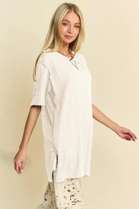 Davi &amp; Dani Short Sleeve Side Slit T-Shirt with Pockets