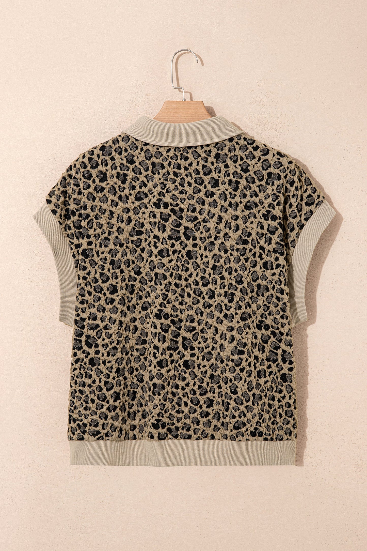 Beige Ribbed Patchwork Collar Cuffed Sleeve Leopard Plus Top