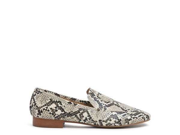 JULIA LEATHER POINTED LOAFERS - Loving It Shop