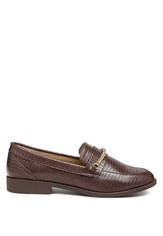 Vouse Low Block Loafers Adorned With Golden Chain - Loving It Shop