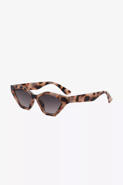 Cat Eye Polycarbonate Sunglasses - Loving It Shop