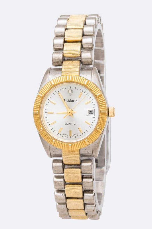 Small Dial Bracelet Watch with Date Trendy Stylish Accessory
