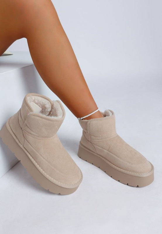 Holias Chunky Heeled Snow Boots