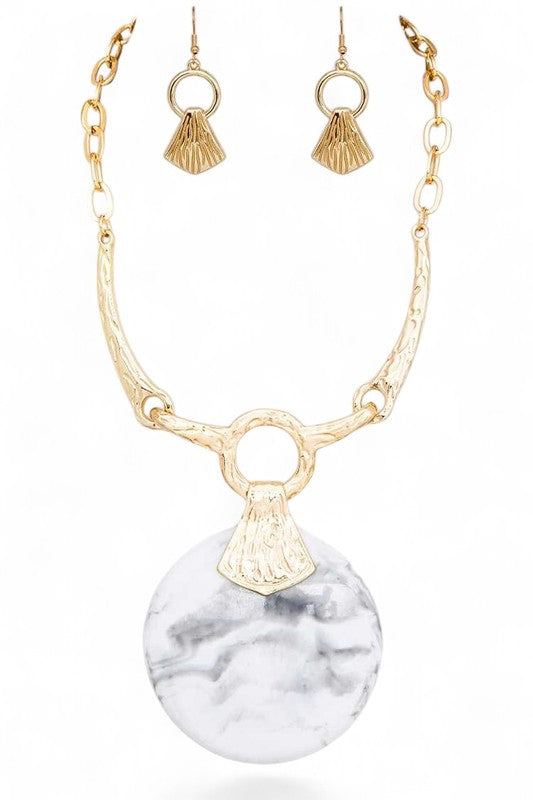 Statement Oversize Faux Stone Resin Pendant Necklace Set – Trendy Chic Jewelry Accessory