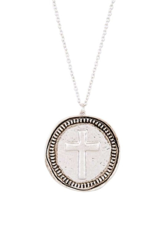 Long Necklace with Embossed Cross Pendant – Stylish Statement Jewelry
