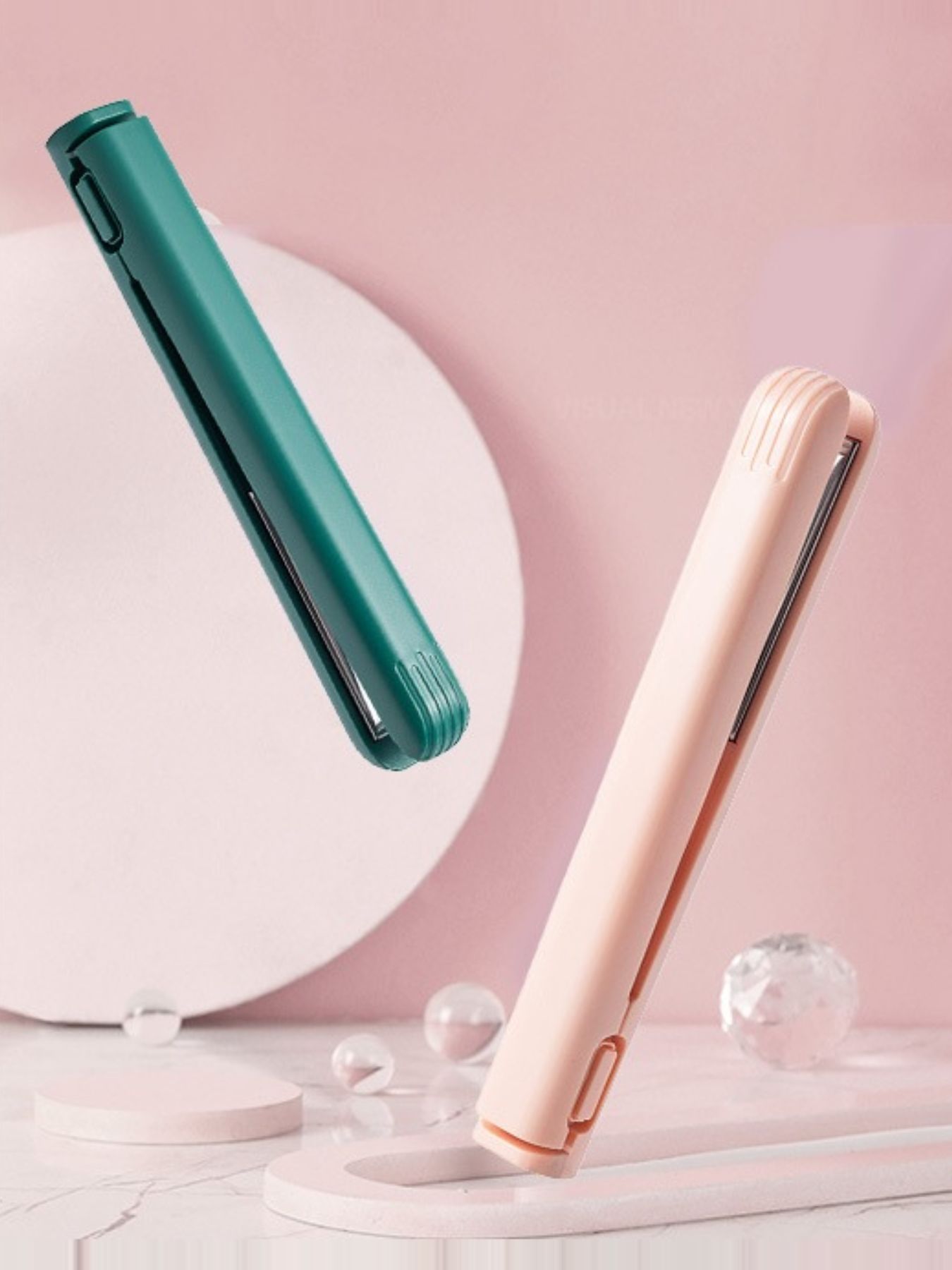 Portable Cordless Hair Straightener - Loving It Shop