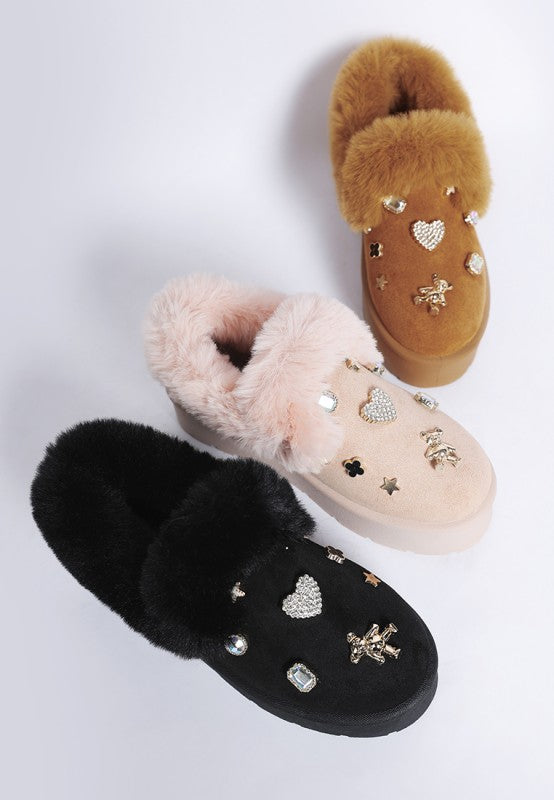 Zeta Charm Detail Slip On Snow Boots
