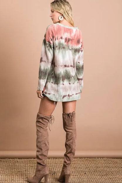 Brushed Tie Dye Looking Print V Neck Top