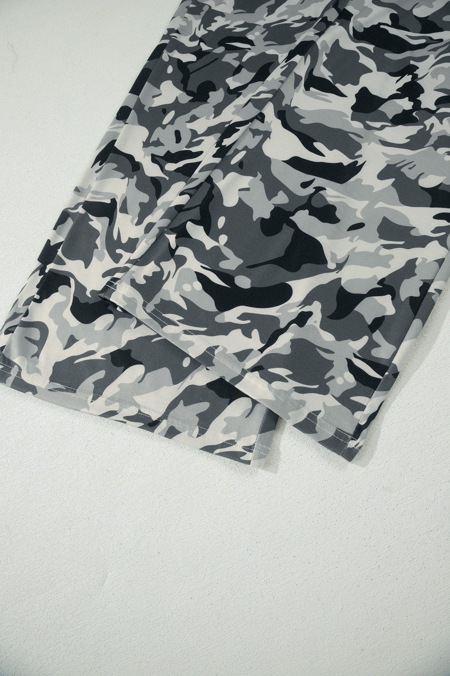 Green Camouflage Print Drawstring Casual Pants