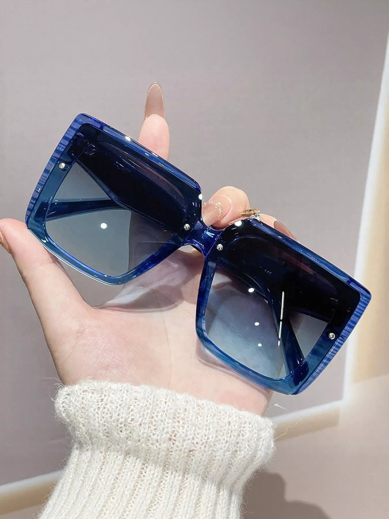 Oversized Gradient Square Sunglasses - Loving It Shop