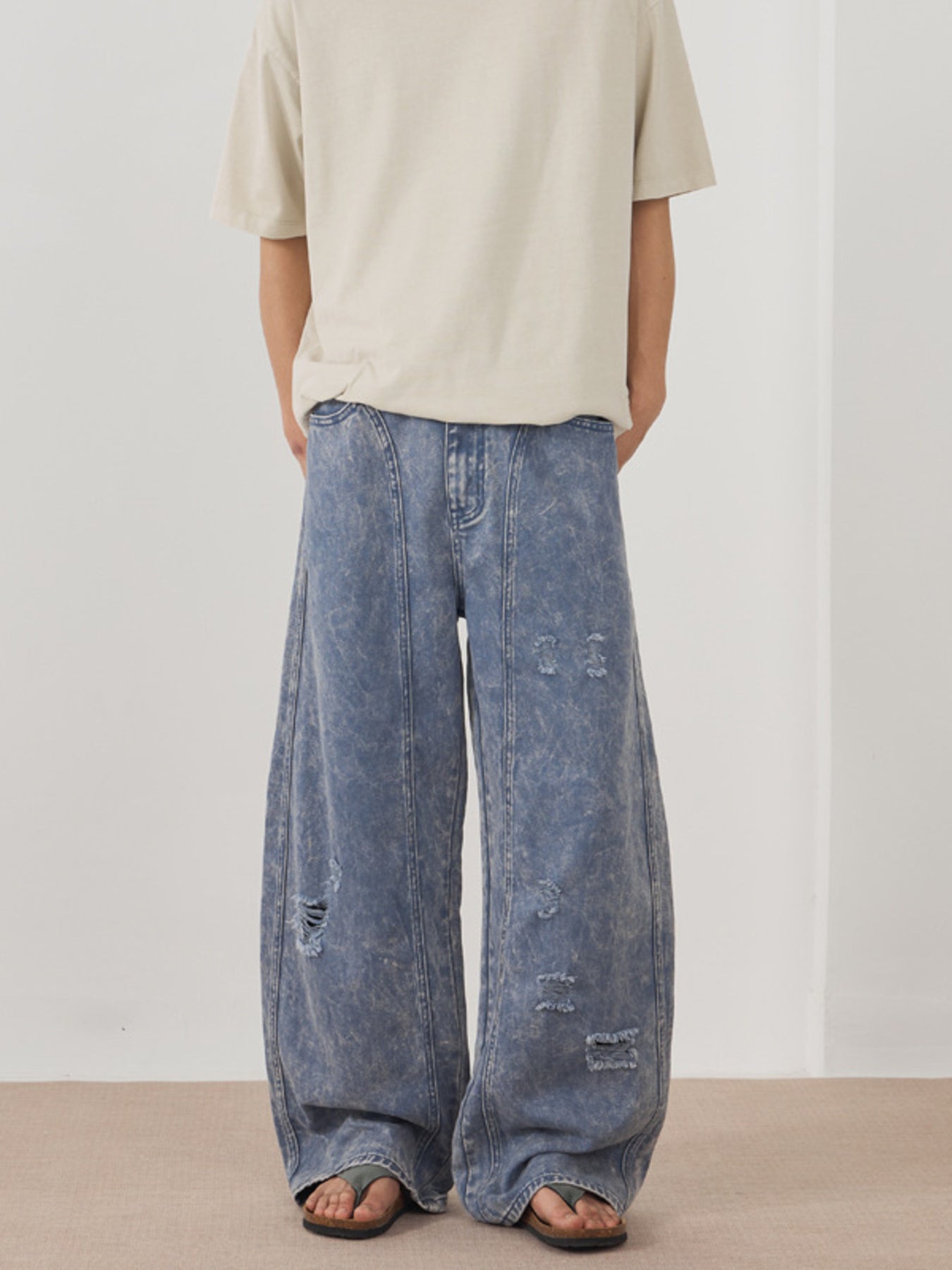 Men's Distressed Wide Leg Jeans