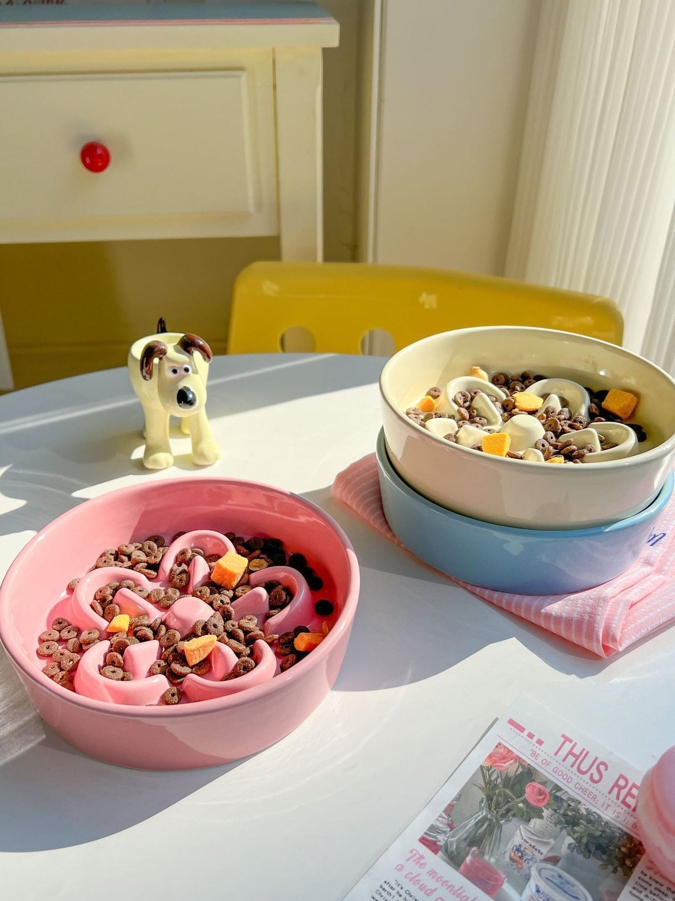 Flower - Shaped Slow Feeder Pet Bowl - Loving It Shop