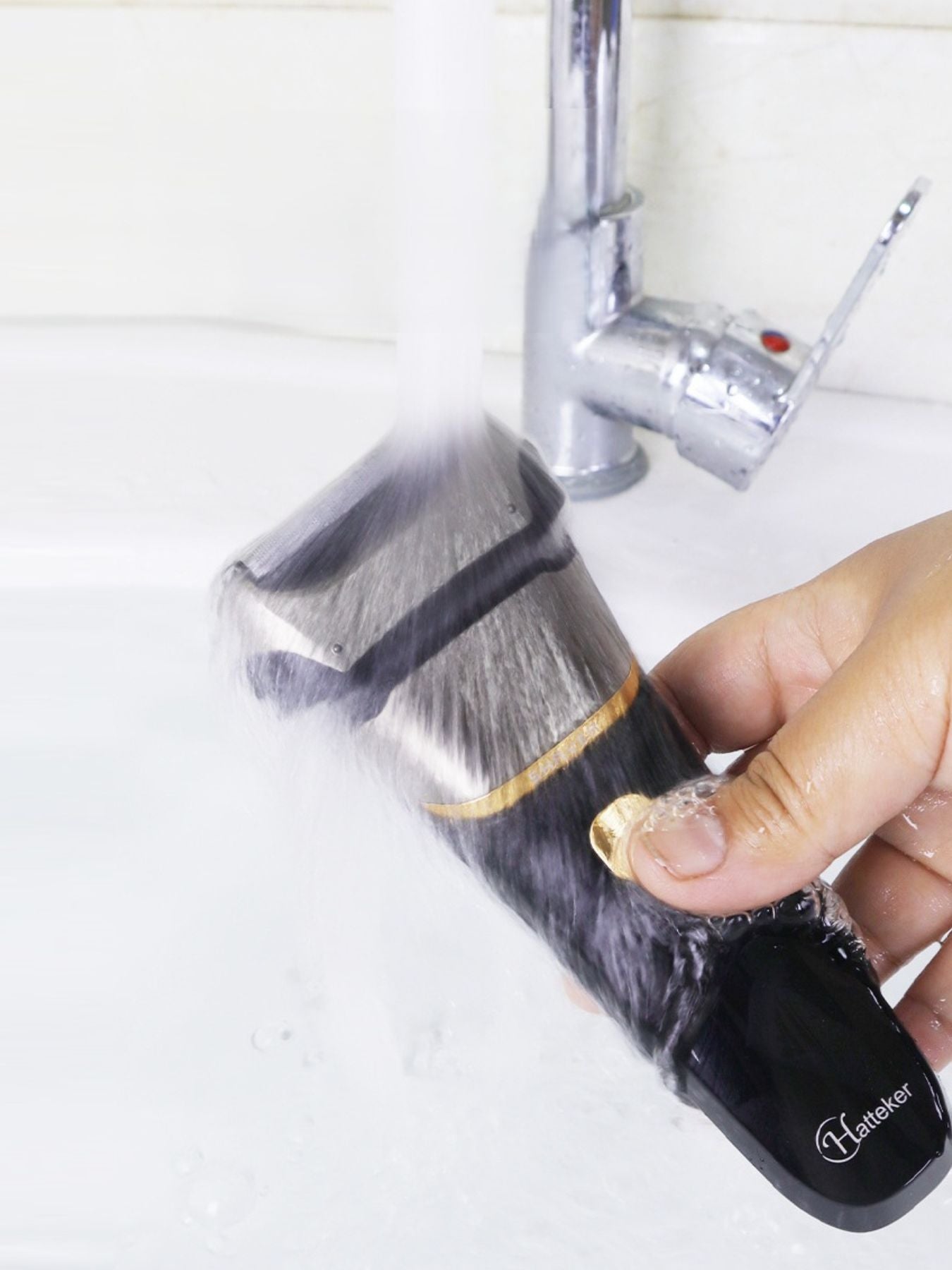 Electric Foil Shaver with LED Display - Loving It Shop