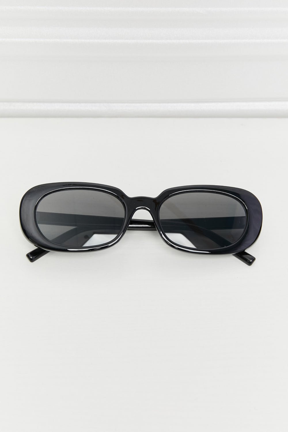 Oval Full Rim Sunglasses - Loving It Shop