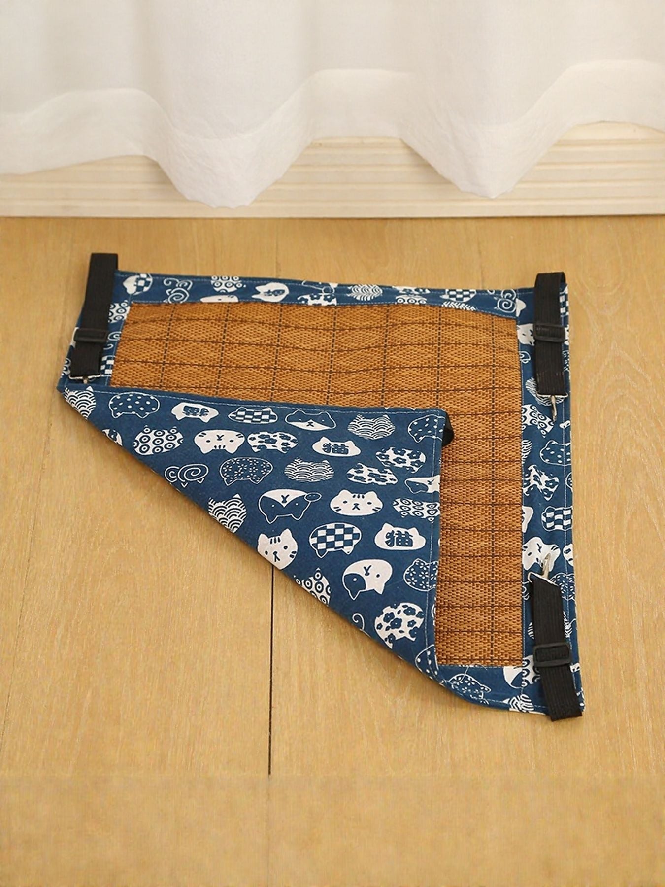 Comfortable Hanging Pet Hammock with Adjustable Straps - Loving It Shop