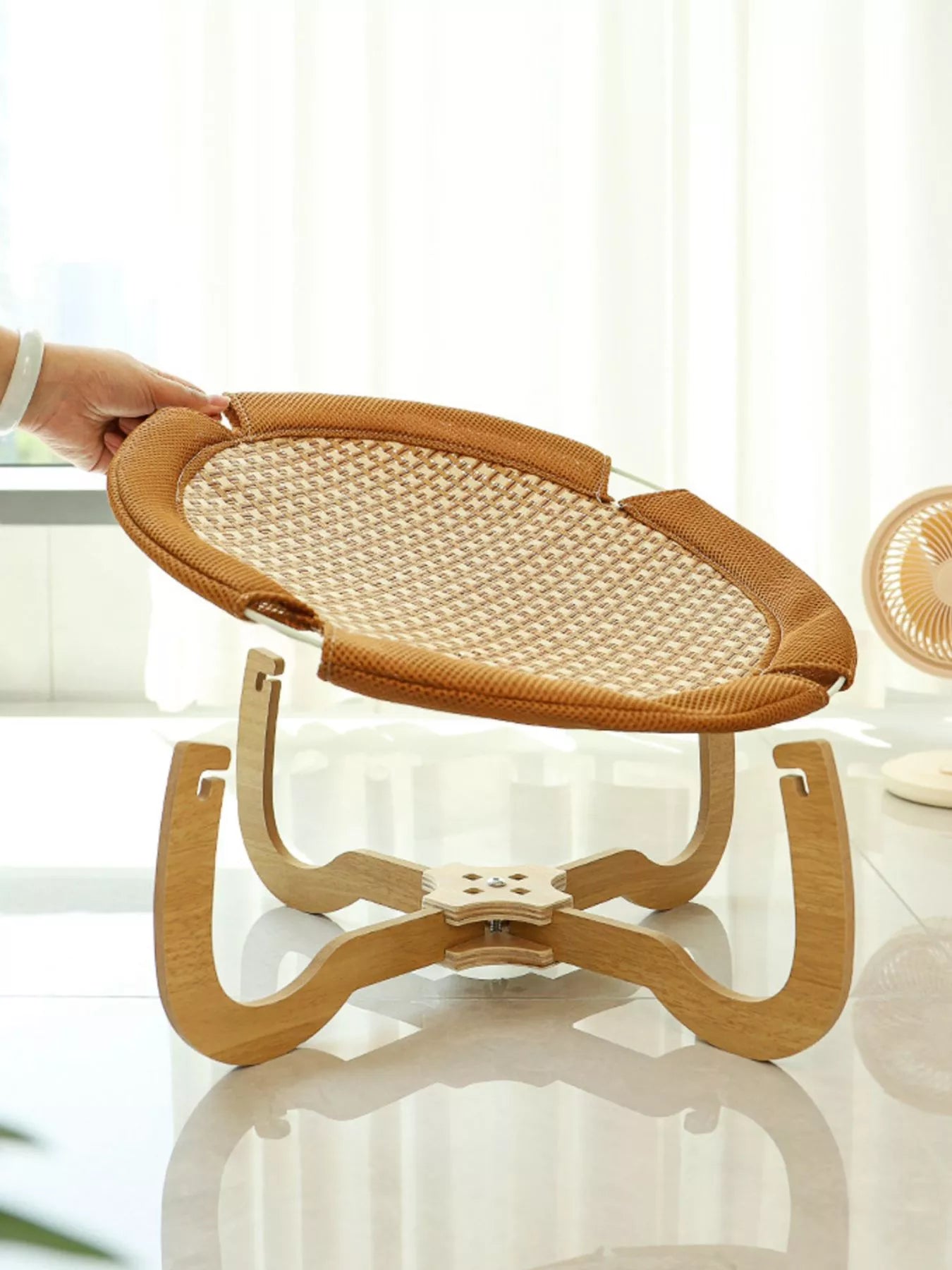 Round Woven Elevated Pet Bed - Loving It Shop