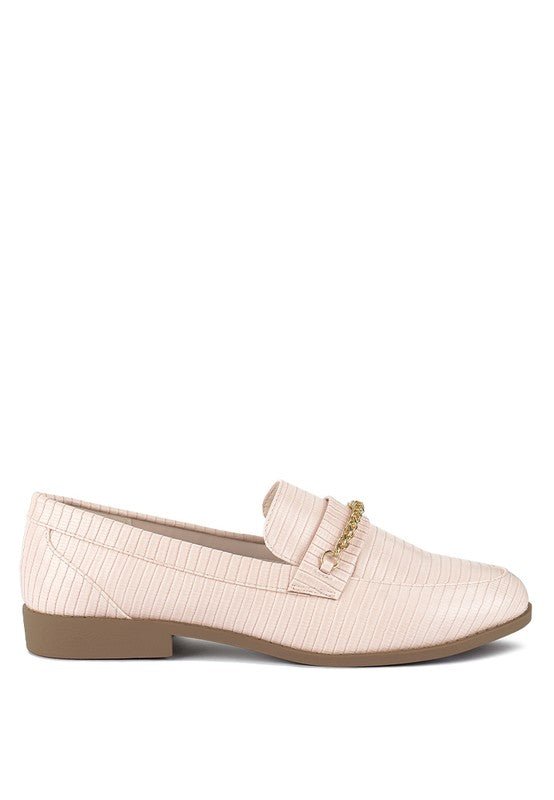 Vouse Low Block Loafers Adorned With Golden Chain - Loving It Shop