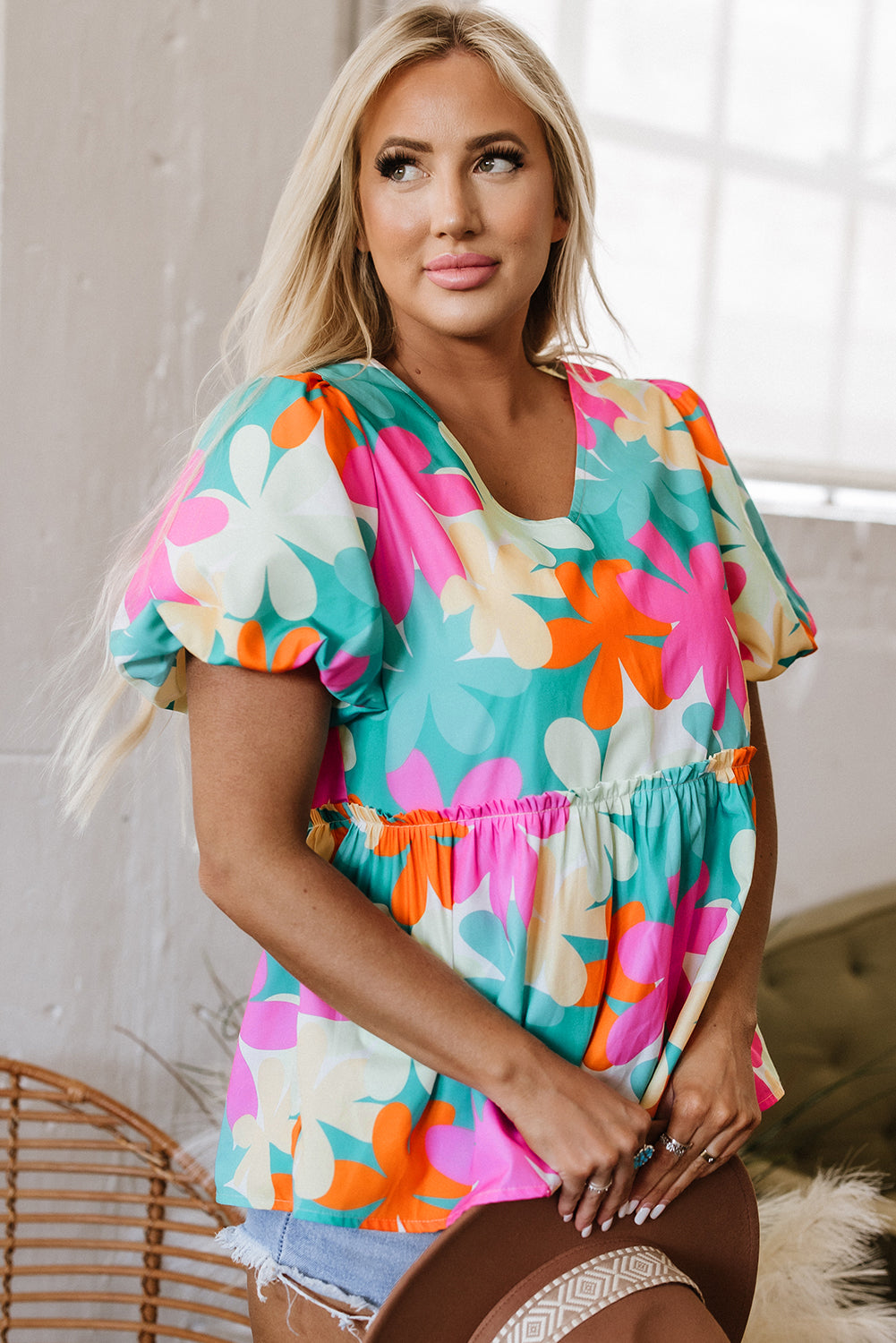 Pink Floral Print Bubble Sleeve V Neck Peplum Blouse