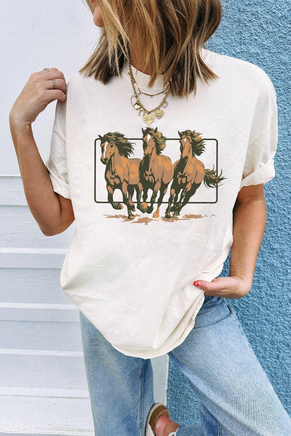White Texas Horse Graphic Cuffed Sleeve Graphic T Shirt - Loving It Shop