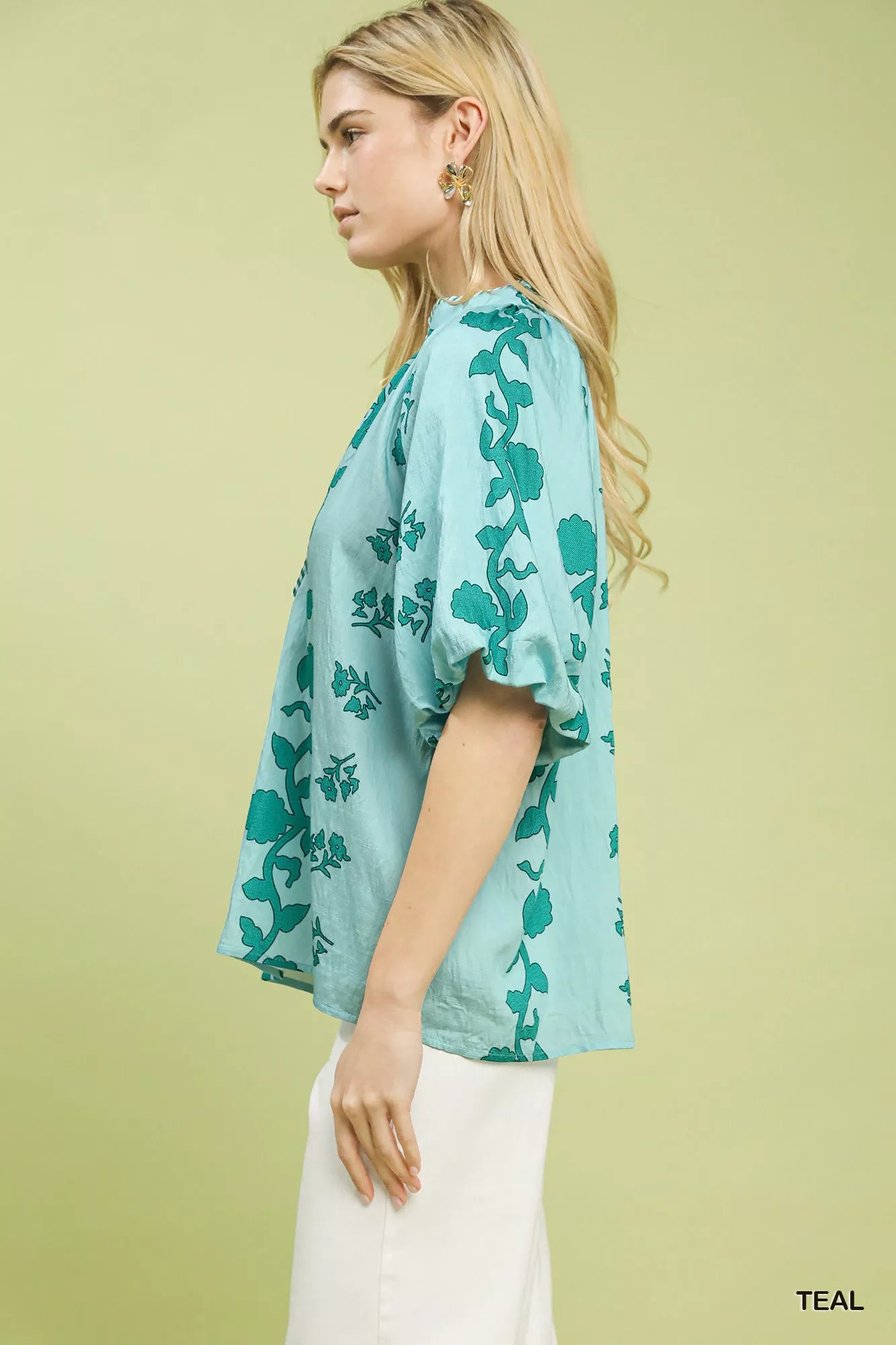 Collared Floral Print Top
