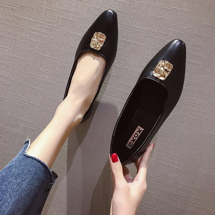 Fashionable Women&