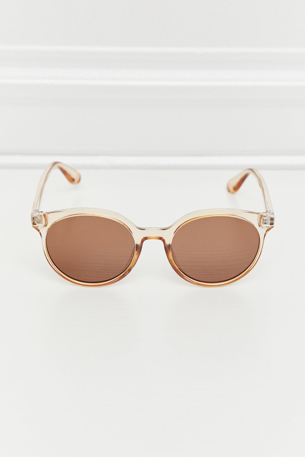 Round Full Rim Polycarbonate Frame Sunglasses - Loving It Shop