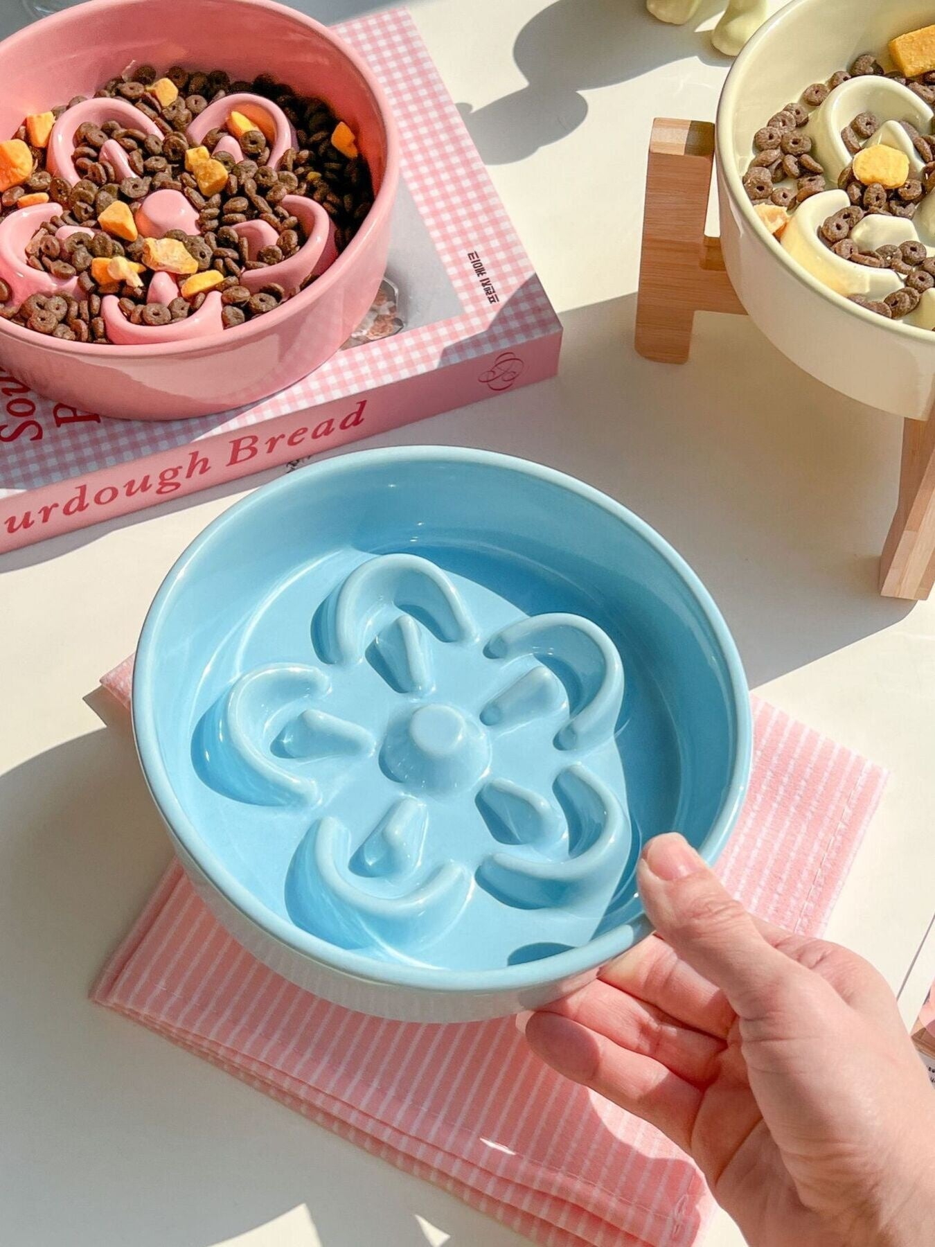 Flower - Shaped Slow Feeder Pet Bowl - Loving It Shop