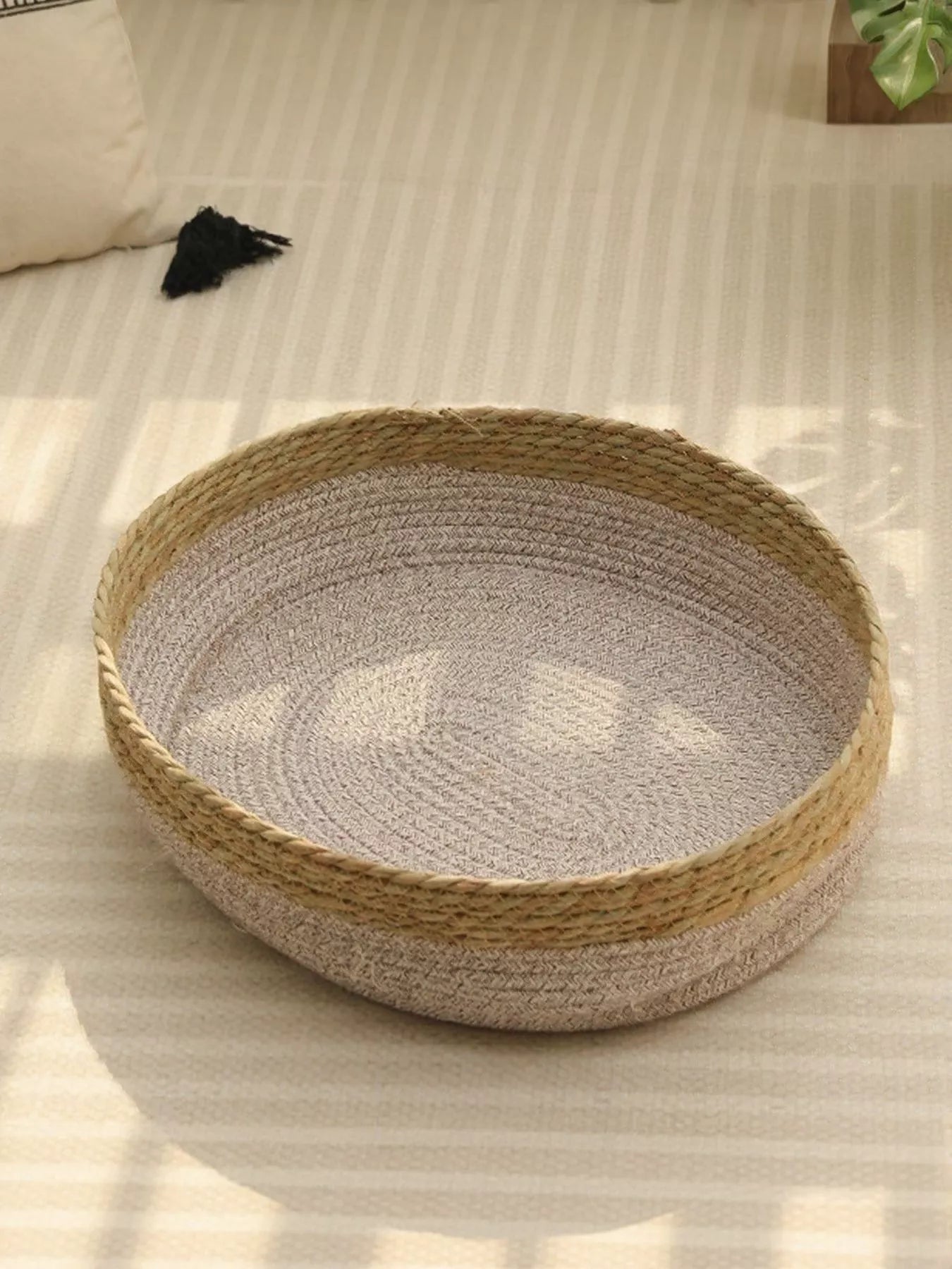 Woven Rattan Scratch - Resistant Cat Nest - Loving It Shop