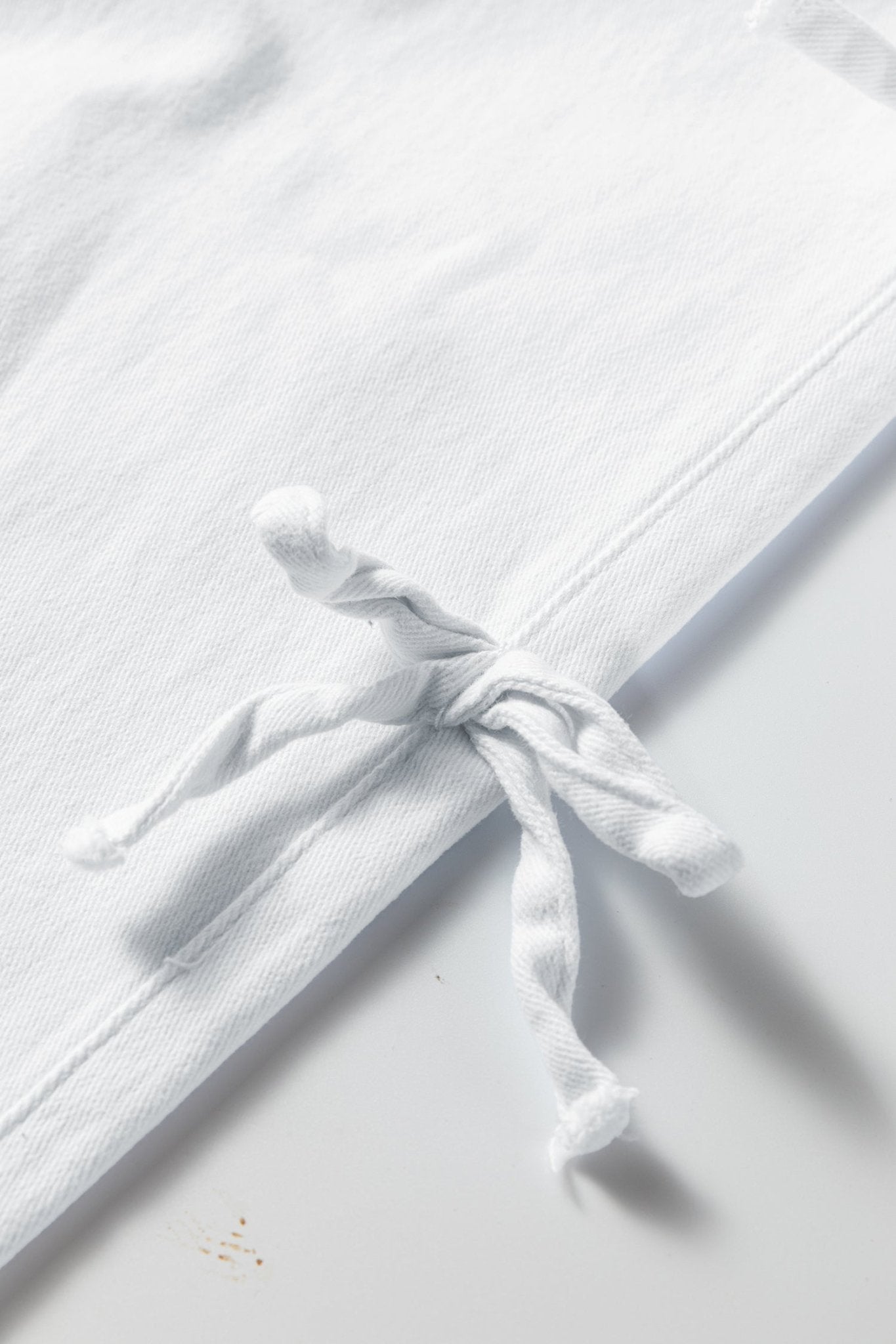 White Bow Knot Side Detail Straight Leg Loose Jeans - Loving It Shop