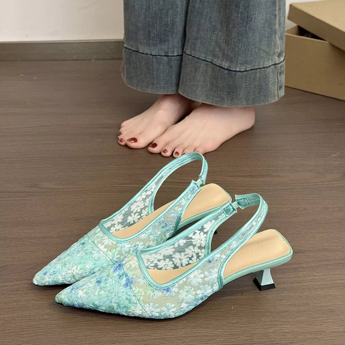 Lace Pointed - Toe Slingback Pumps - Loving It Shop