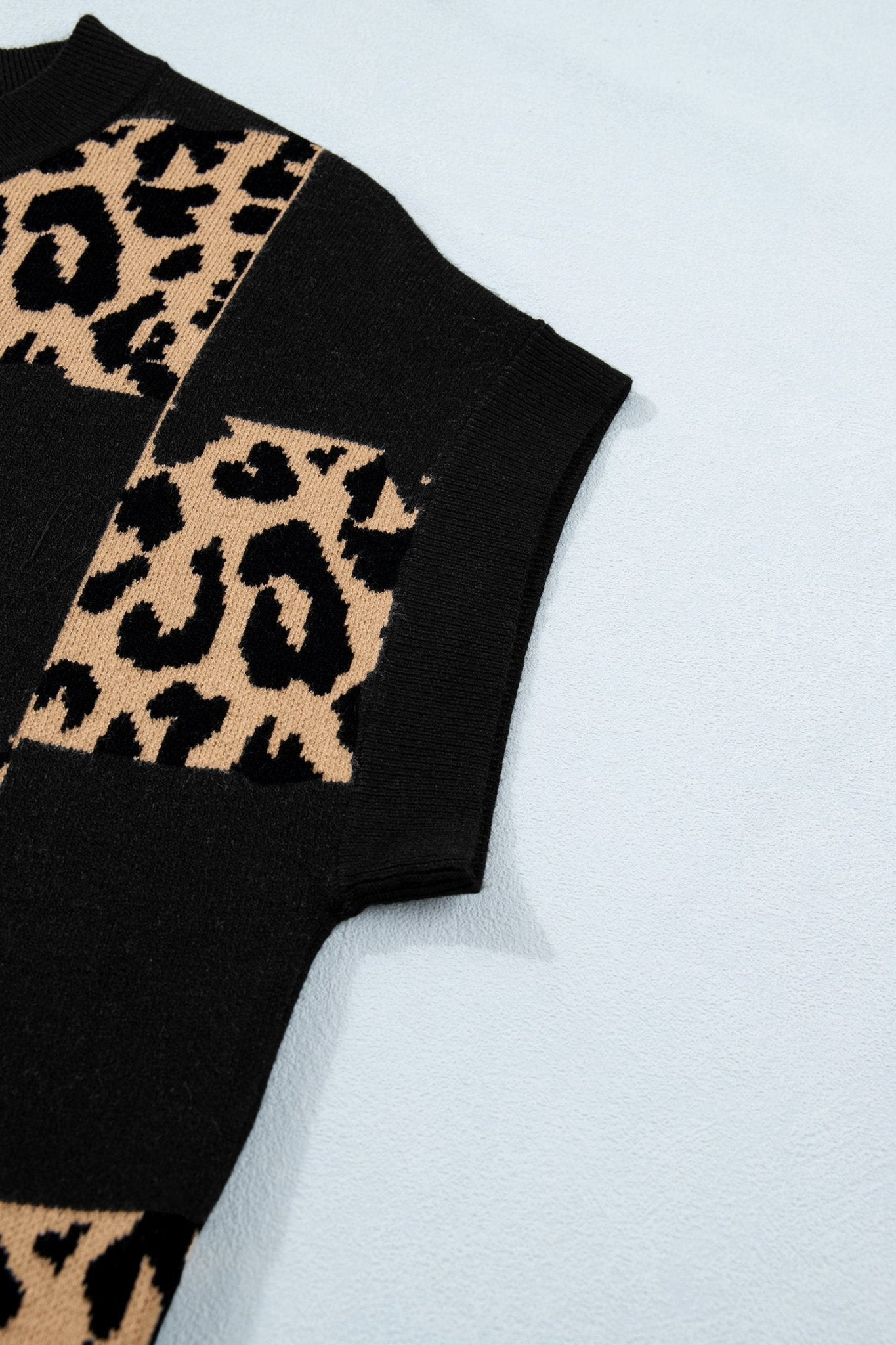 Black Leopard Checkerboard Short Sleeve Knit Sweater - Loving It Shop