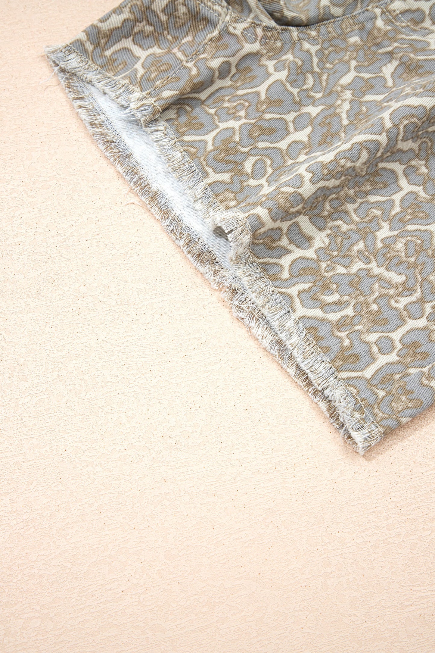Khaki Raw Edge Leopard Print Denim Shorts