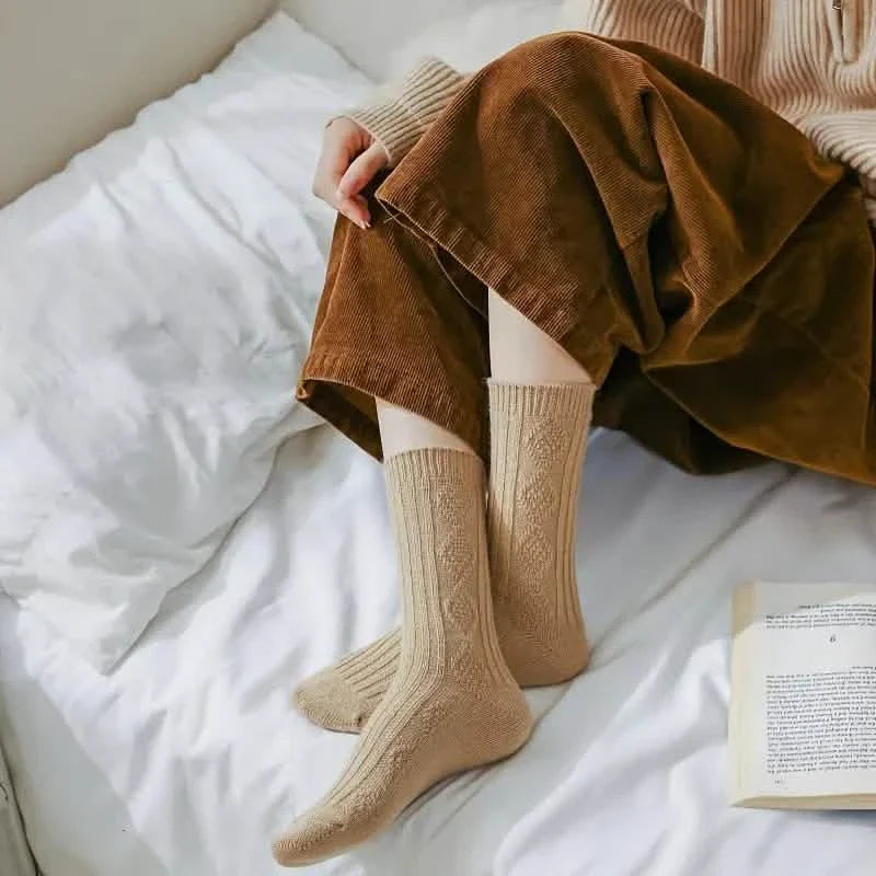 6-Pairs: Thick &amp; Warm Cream Color Sock