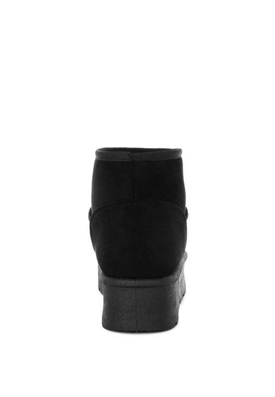 Derta Soft Microfiber Snow Boots