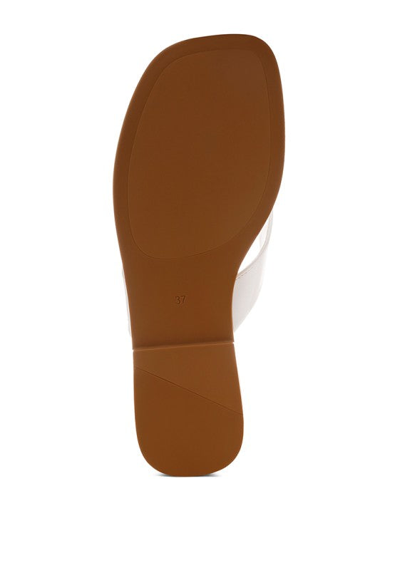 Perrys Toe-Post Thong Flats