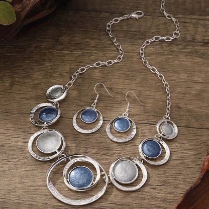 Retro Oil-dropped Hollow Round Earrings Women&