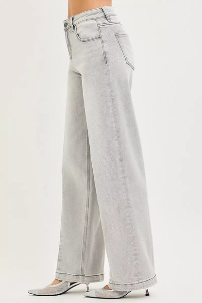 Slouchy Baggy Jeans with Contrast Stitching