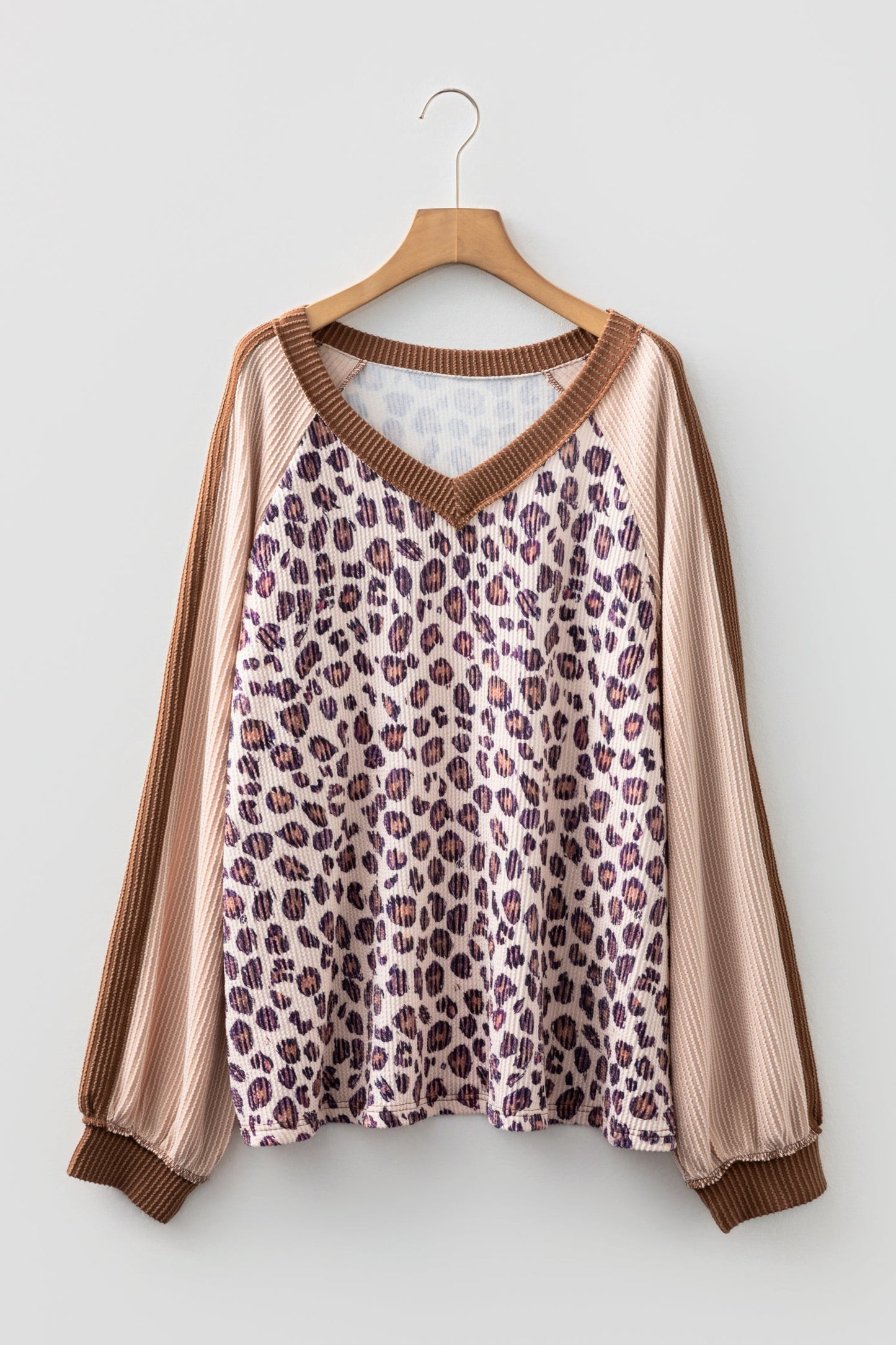 Parchment Leopard Colorblock Patchwork Twist Ribbed Plus Size V Neck Baggy Pullover