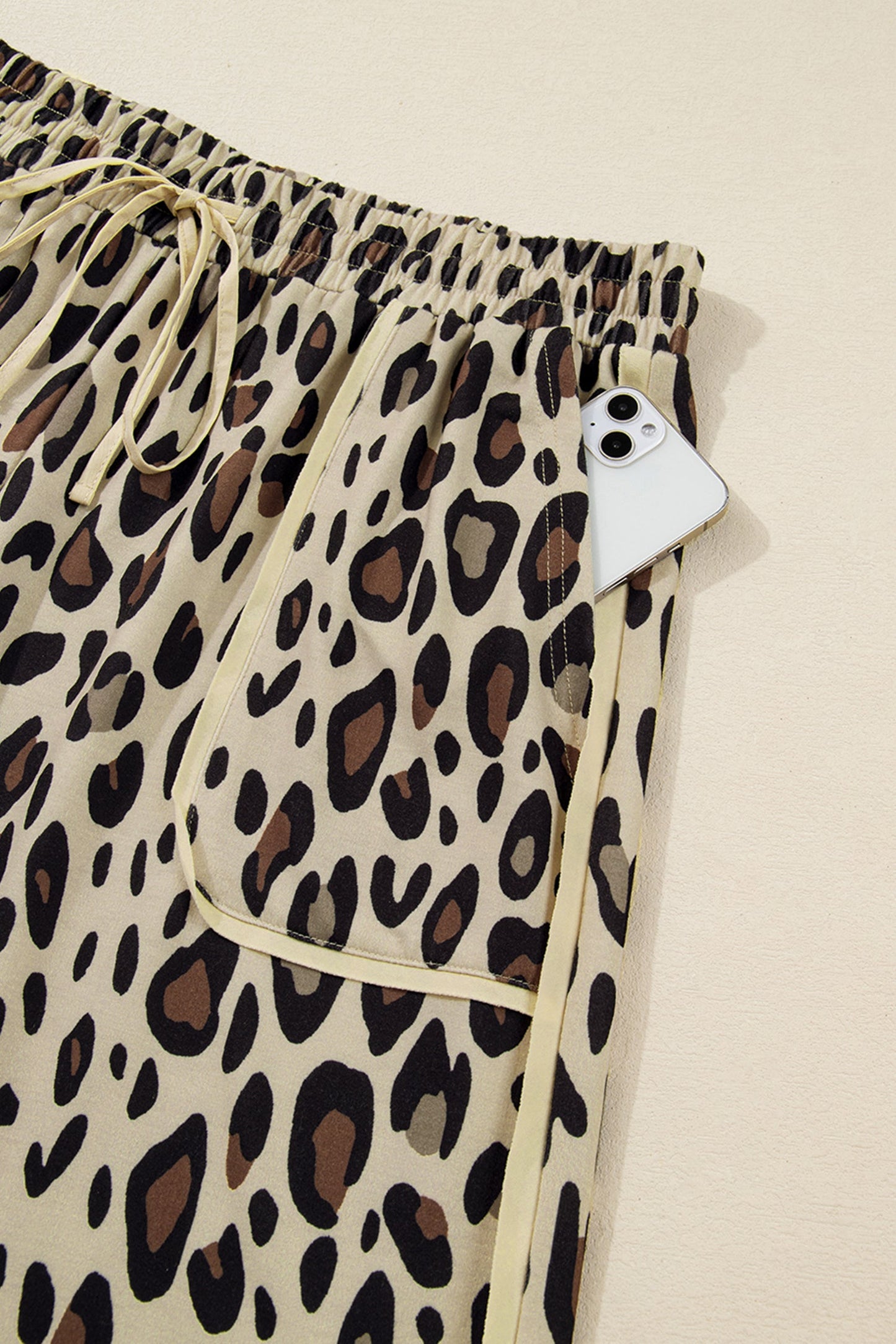 Khaki Exposed Seam Patched Pocket Plus Size Drawstring Leopard Wide Leg Pants